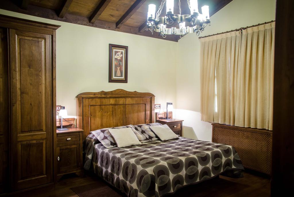 Casas Rurales Taramundi Verde Rom bilde